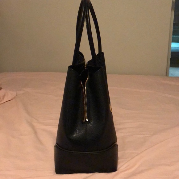 ❌SOLD❌Michael Kors  Mercer Corner Kors Studio - Picture 4 of 8